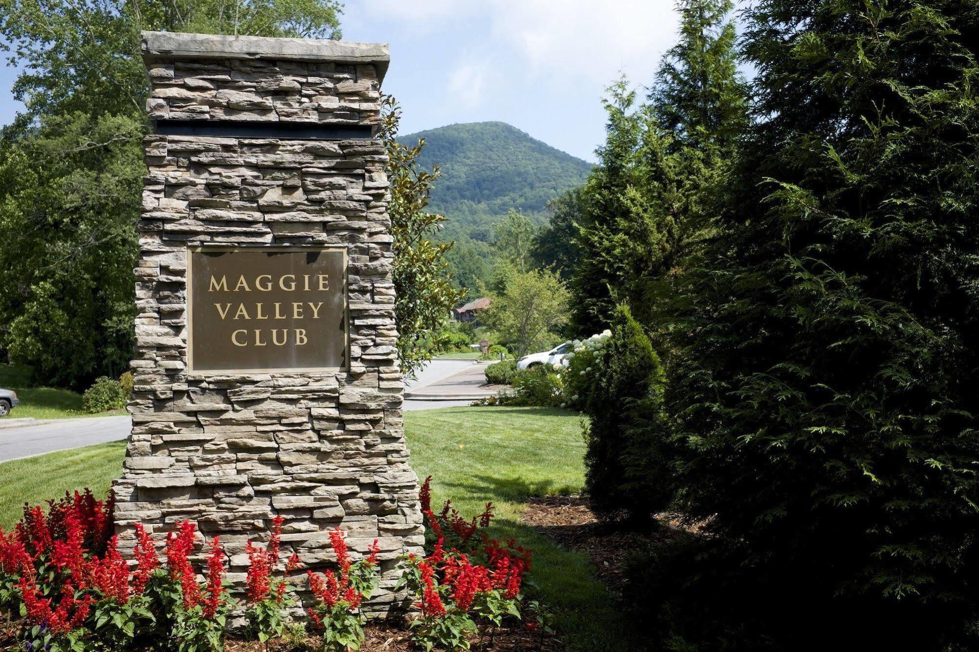 Peppertree Maggie Valley Aparthotel Exterior photo